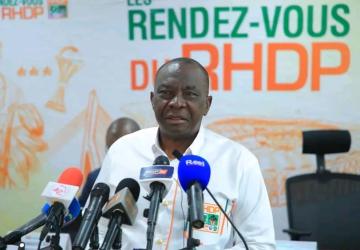 Côte d’Ivoire / Présidentielle 2025 : le RHDP soutient la candidature d’Alassane Ouattara et appelle à l’unité