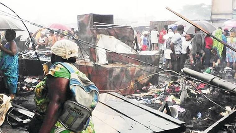 International / Cameroun : Une image bouleversante relance le débat sur l’inaction de l’État