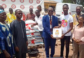 Programme cantine scolaire: Solibra fait un don de vivres à l’EPP Soko 2 de Bondoukou