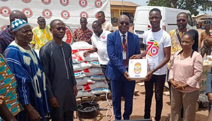 Programme cantine scolaire: Solibra fait un don de vivres à l’EPP Soko 2 de Bondoukou