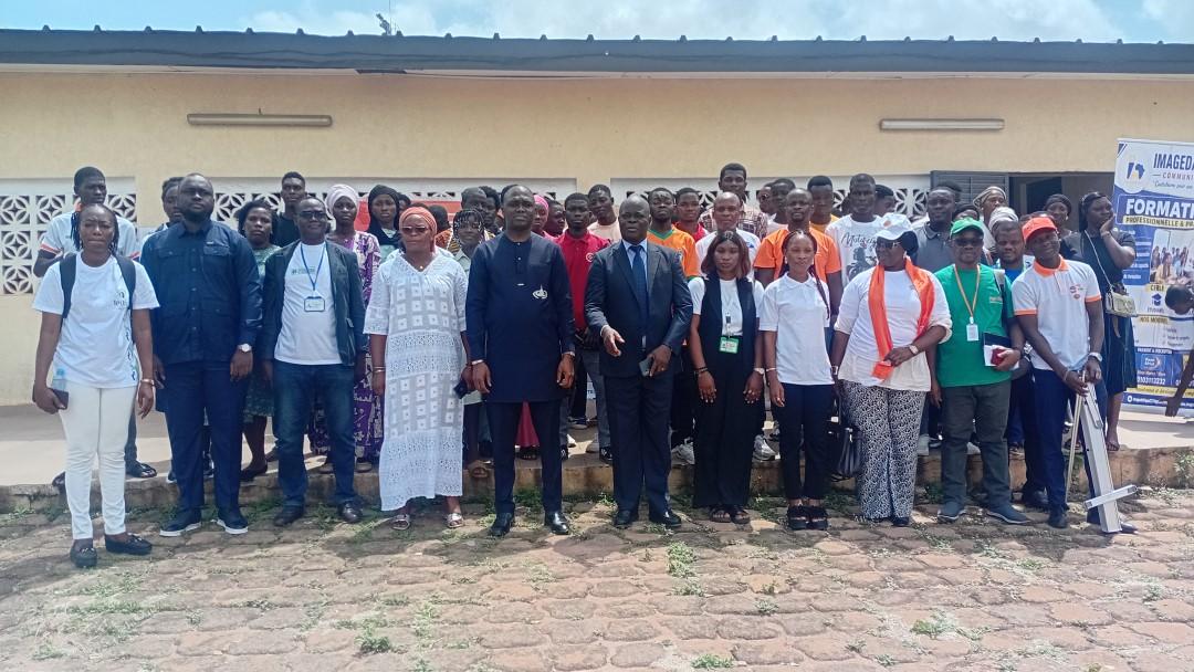 Insertion professionnelle : la FNER attire plus de 2 000 jeunes et 21 entreprises à Bouaké